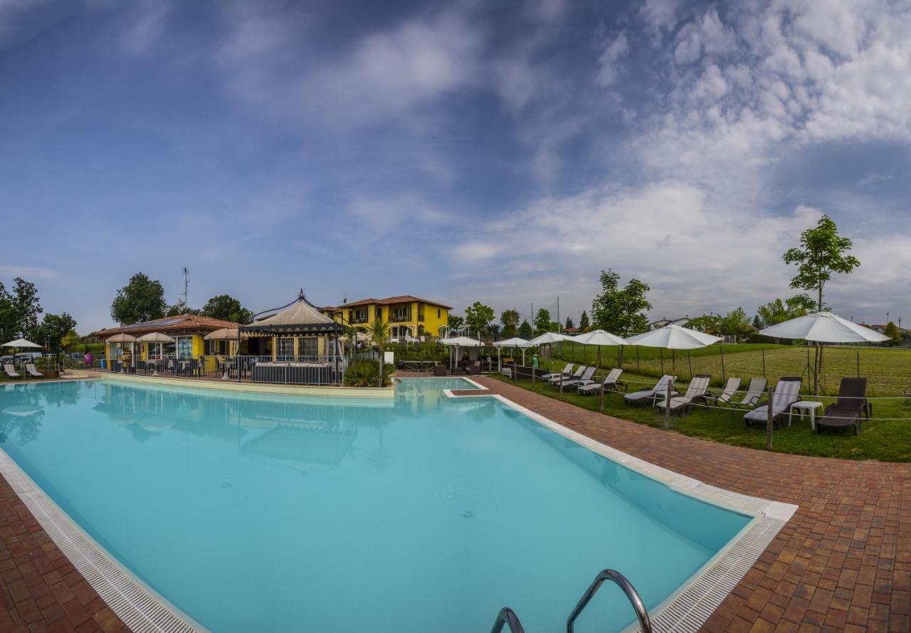 Residence Karina Moniga del Garda 외부 사진
