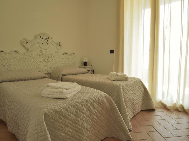 Residence Karina Moniga del Garda 객실 사진
